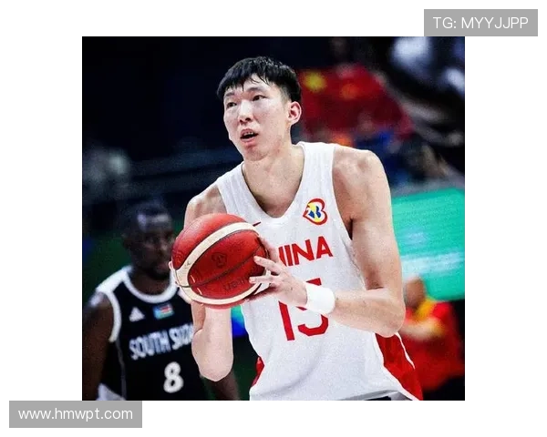 中国男篮力克韩国晋级亚洲杯四强 周琦复出表现亮眼 中国男篮力克韩国晋级亚洲杯四强 周琦复出表现亮眼