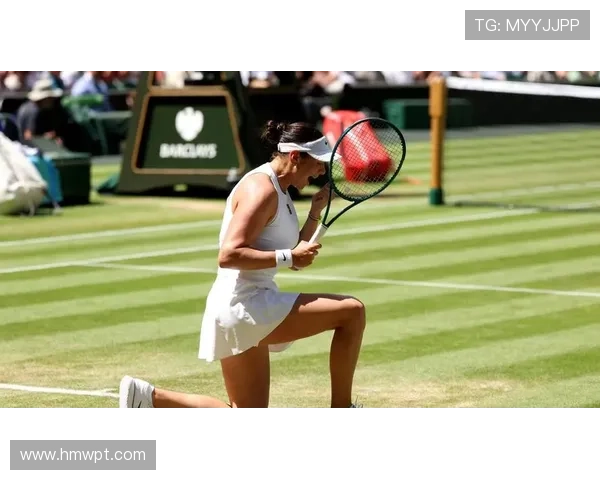 网球赛事精彩回顾:顶级选手争锋激烈 谁将问鼎年度冠军宝座 网球赛事精彩回顾:顶级选手争锋激烈 谁将问鼎年度冠军宝座