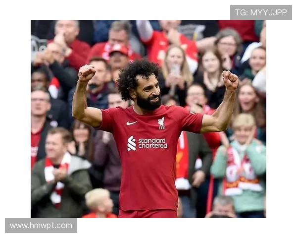 英格兰足球超级联赛群雄逐鹿新赛季格局与豪门争霸深度解析 英格兰足球超级联赛群雄逐鹿新赛季格局与豪门争霸深度解析