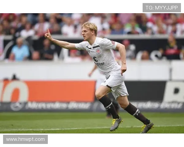 圣保利足球俱乐部的历史传承与现代化发展之路探索