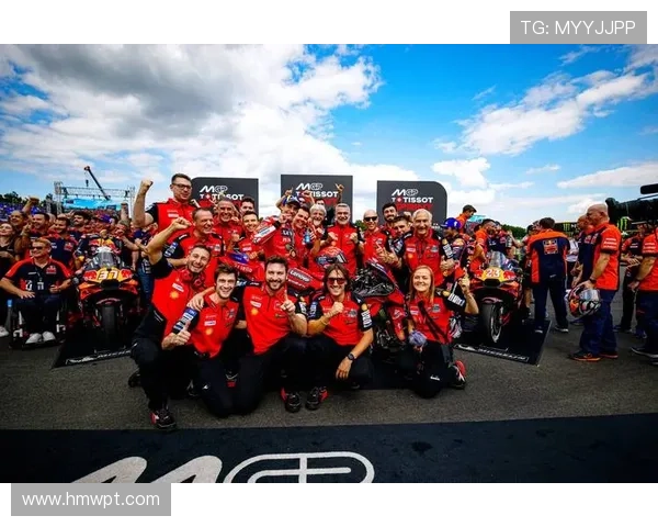 2025赛季MotoGP大幕拉开 新车手与老将展开激烈角逐 2025赛季MotoGP大幕拉开 新车手与老将展开激烈角逐