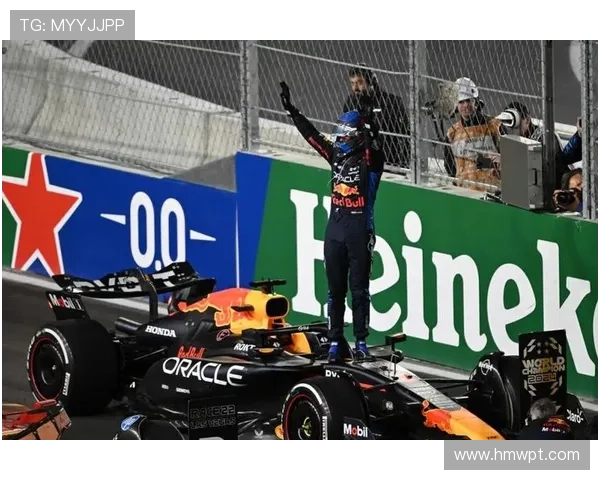 F1新赛季揭幕各队升级策略曝光车手竞争格局生变焦点转向技术革新